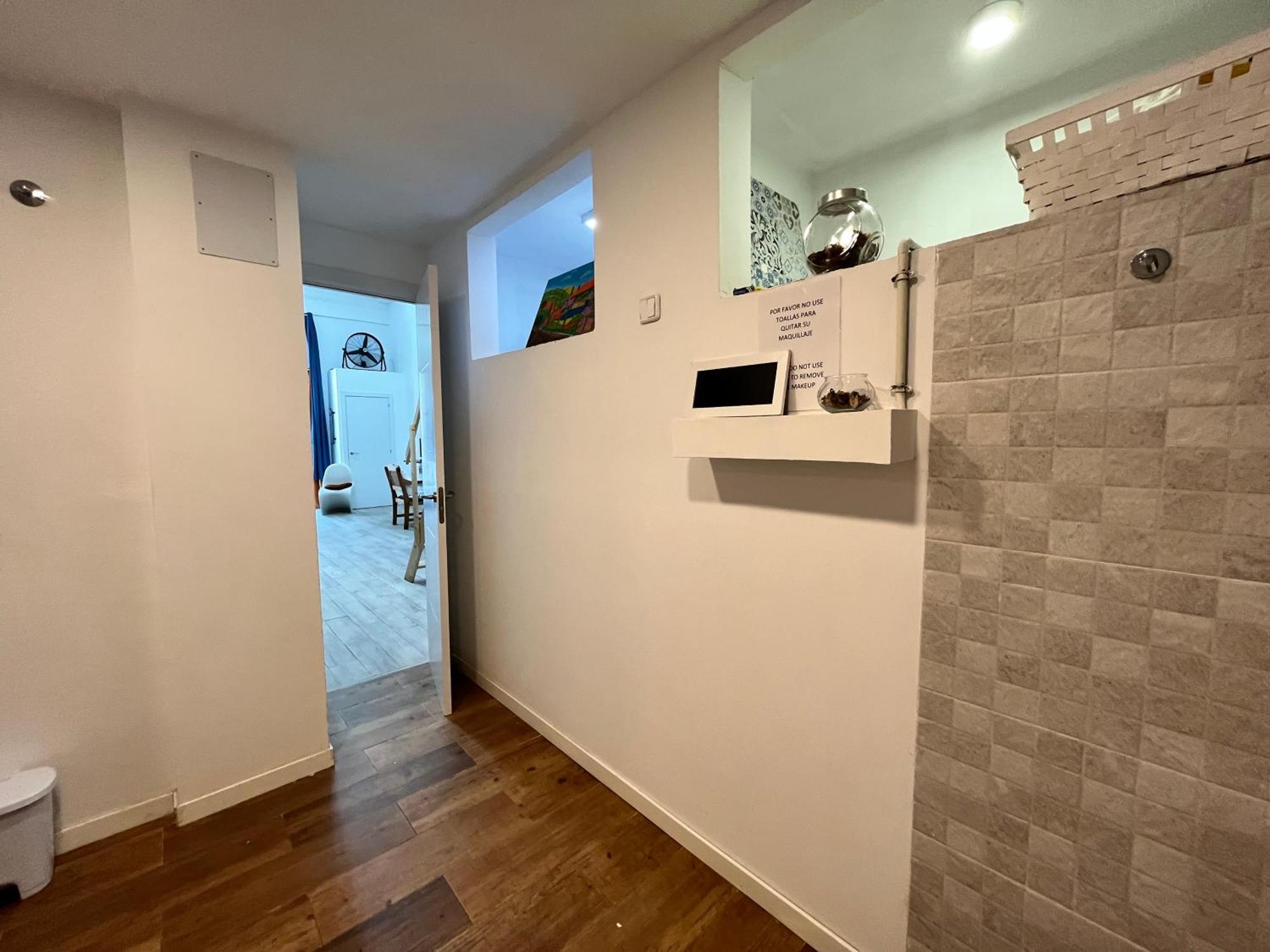 Duplex Manzanares Izq Amarillo Temporal Lejlighed Madrid Eksteriør billede