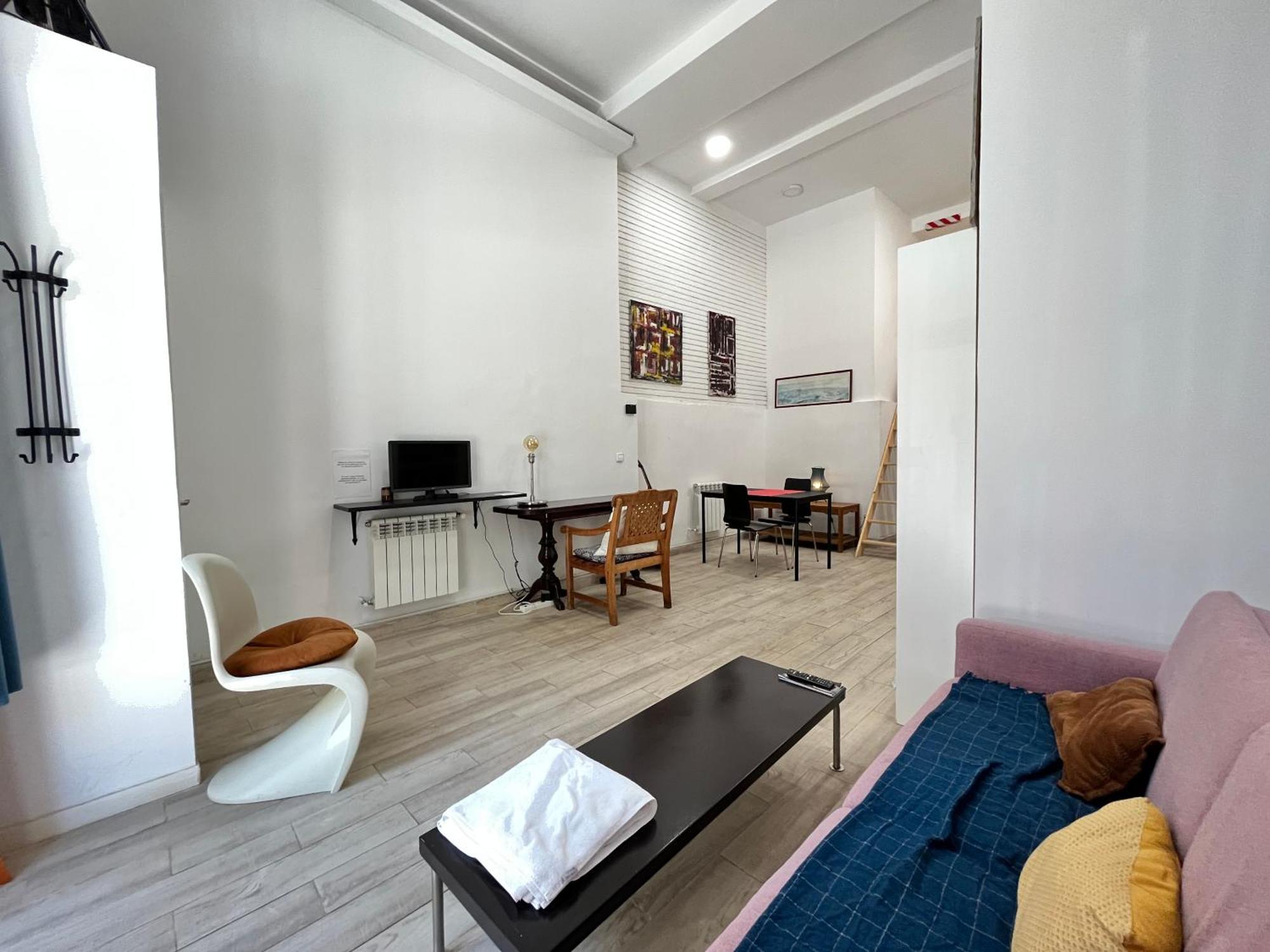 Duplex Manzanares Izq Amarillo Temporal Lejlighed Madrid Eksteriør billede